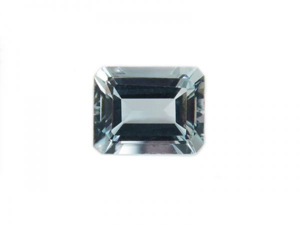 Aquamarine Faceted Octagon 9mm x 7mm