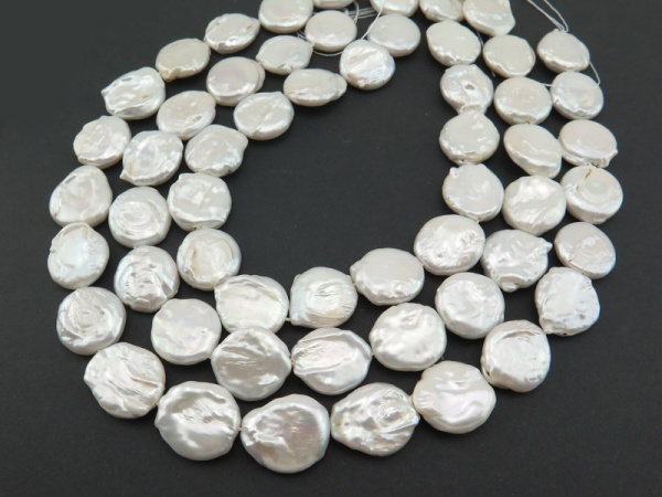 Freshwater Pearl Ivory Coin Beads 16-18mm ~ 15'' Strand