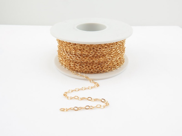 Gold Filled Oval Hammered Cable Chain 3.25mm x 2.4mm ~ by the Foot