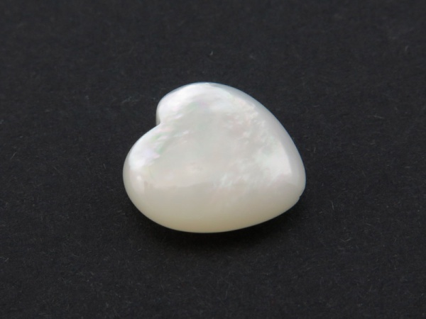 Mother of Pearl Heart Bead 12mm ~ SINGLE