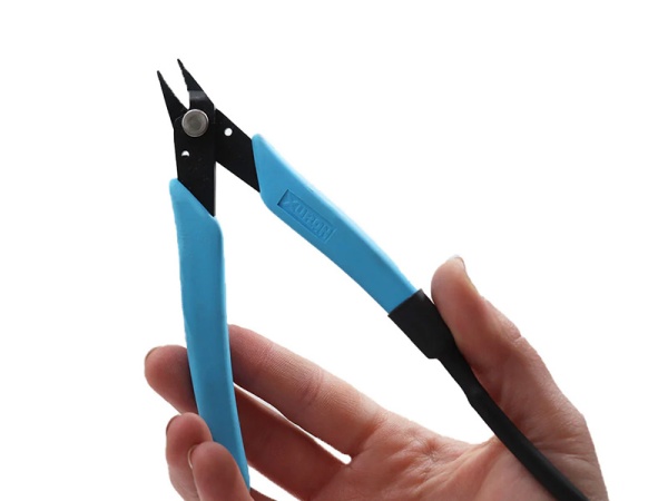 Xuron Professional Grounded Short Nose Pliers