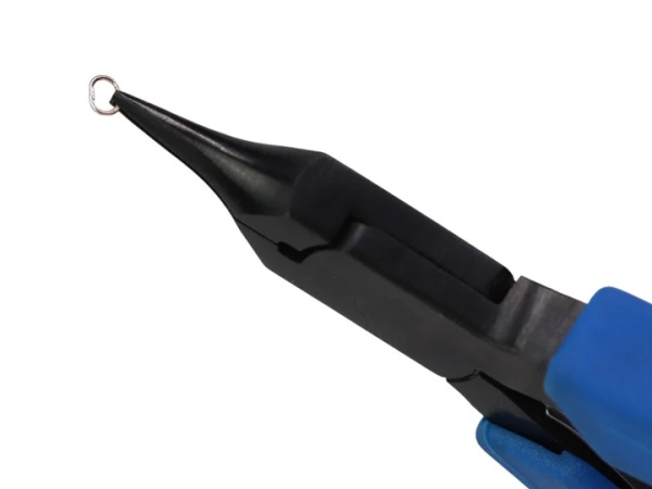 Grounded Needle Nose Pliers