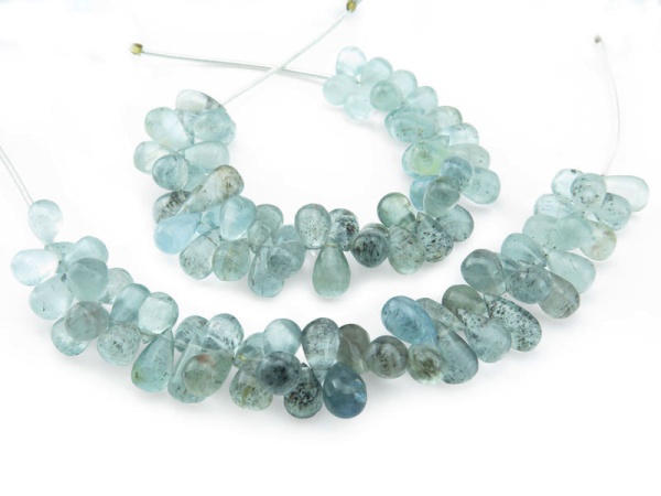 AA+ Moss Aquamarine Smooth Teardrop Briolettes 8-10mm ~ 5'' Strand